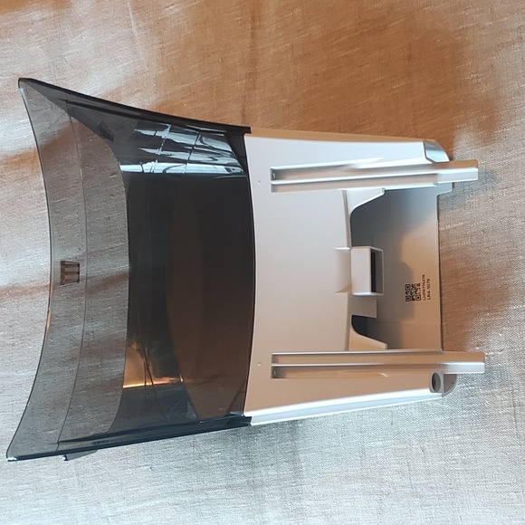 LITTER-HOPPER: LITTER ROBOT 4 FOR CATS - Picture 10 of 14